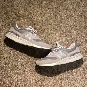 Men’s New Balance 997h size 10